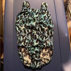 GK gymnastics leotard